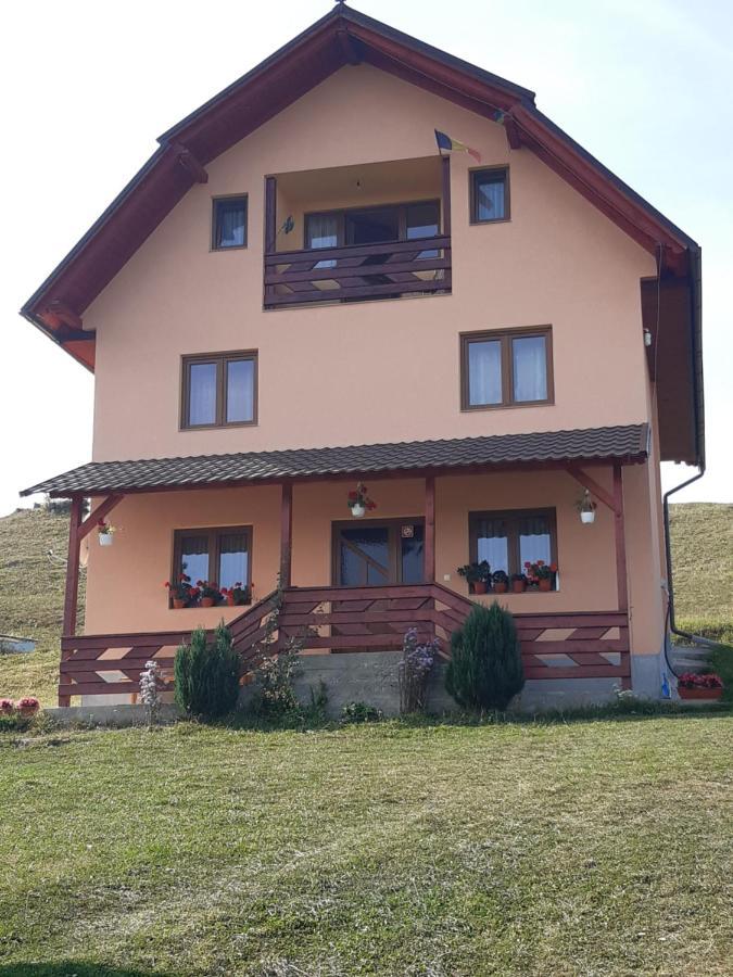 Cabana Gabriela Gîrda de Sus Dış mekan fotoğraf